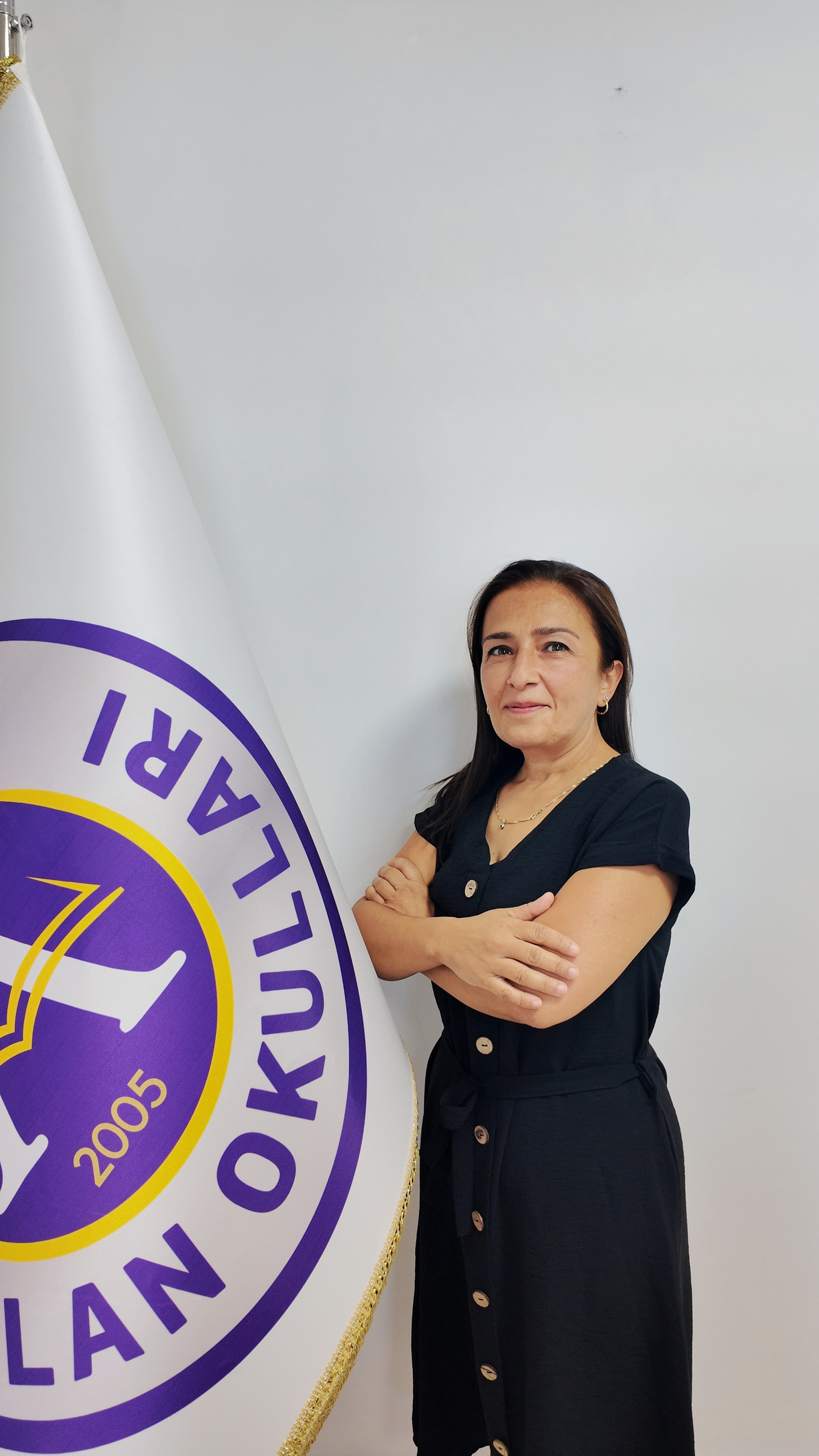 Esra ÖZDEMİR